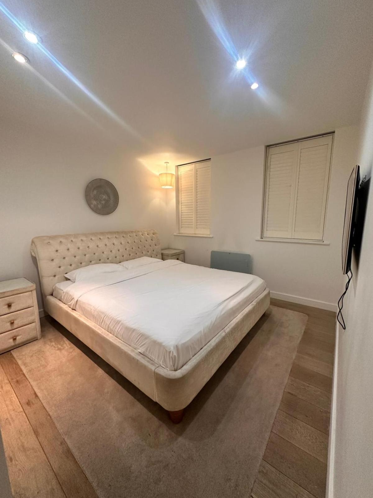 Spacious Central London Flat - 2Bhk Εξωτερικό φωτογραφία